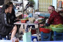 Kinh doanh bún riêu, bún ốc liệu có 'bội thu' trong 3 ngày Tết?