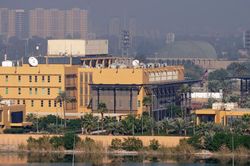 Iraq: Vùng Xanh bị tấn công, Đại sứ quán Mỹ nghi hứng rocket