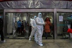 Mỹ sẵn sàng 'trợ giúp cần thiết' Trung Quốc đối phó với dịch viêm phổi do virus corona