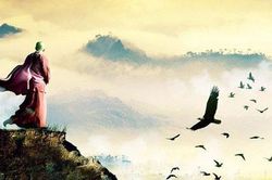 'Vàng và bùn thứ nào giá trị hơn?' cùng lời đáp bất ngờ của Đức Phật