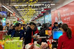 Nguồn hàng Tết cung cấp không bị gián đoạn, giá tăng nhưng không 'leo thang'