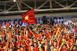 Bóng đá Việt Nam: Thách thức càng nhiều, động lực càng lớn