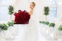 Tiêu hết 22 tỷ đồng, bất ngờ ly hôn khi biết chồng gặp khó khăn