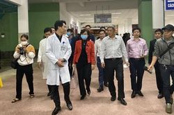 Đà Nẵng: Đề xuất Bộ Y tế cho phép điều trị ca đầu tiên liên quan dịch viên phổi cấp