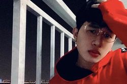 Nửa đêm Jack lên instagram đăng hình mới thả thính 'Nếu mình quay trở lại', fan đồng loạt bày tỏ: 'Comeback đi nhớ lắm rồi!'