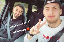 'Chân ướt, chân ráo' tới Man Utd, Bruno Fernandes đã có người bạn đầu tiên