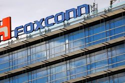 Foxconn: dịch viêm phổi Vũ Hán sẽ không làm iPhone 9 bị trì hoãn