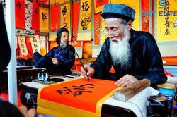 'Ông đồ trẻ', 'ông đồ già' đều có cái hay riêng