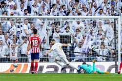 Vượt ải Atletico, Real Madrid vững ngôi đầu