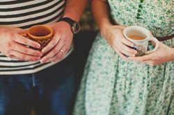 Đàn ông bằng tuổi đáng yêu, nhưng chưa thực sự đáng tin để trao cả cuộc đời?