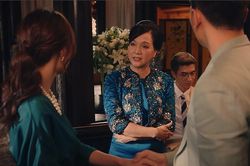 Đạo diễn 'Gái già lắm chiêu 3' bức xúc vì phim bị quay trộm phát trên mạng