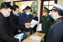 Kiểm tra công tác phòng, chống dịch viêm đường hô hấp cấp tại tỉnh Lạng Sơn