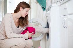 Mẹo làm sạch máy giặt đơn giản không phải ai cũng biết