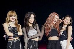 Phát hành gần 1 năm, Kill This Love (BlackPink) bất ngờ quay trở lại top 10 Inkigayo - Lí do là đây!