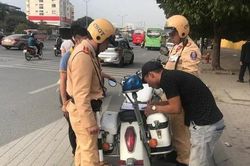 Vi phạm pháp luật khi ghi âm, ghi hình CSGT đang làm nhiệm vụ có thể bị phạt tù