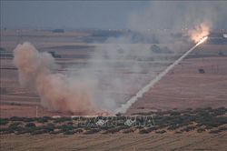 Thổ Nhĩ Kỳ nã đạn pháo vào khu vực Tây Bắc Syria