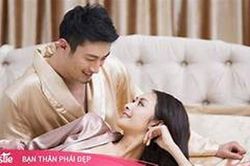 Đêm tân hôn, chồng ngồi thẫn thờ nhìn vợ 'bắt đầu như nào hả vợ, em chỉ giúp anh với'
