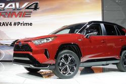 Toyota mở dịch vụ cho thuê xe ở Trung Quốc