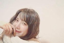 Goo Hye Sun bỏ sang Anh du học, Ahn Jae Hyun khoe ảnh chứng minh hồi 20 tuổi