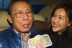 Nữ MC Trung Quốc bị tẩy chay vì đùa cợt trong lúc đưa tin dịch corona