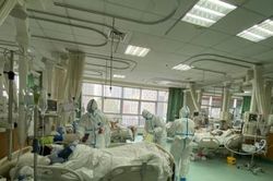 Trung Quốc: 425 người chết vì virus corona