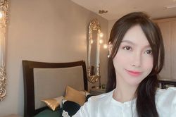 MC Minh Hà khoe phòng ngủ sang trọng như khách sạn