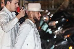 Neymar thất hứa, vẫn xõa nhiệt tình trong ngày sinh thần