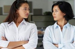 Sự thật động trời sau hàng tá câu chuyện mẹ chồng khen 'con dâu hụt'