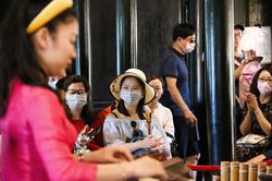 2 khách Trung Quốc nhiễm virus corona từng lưu trú 6 ngày ở Nha Trang