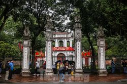 Hàng loạt di tích lịch sử, danh lam thắng cảnh Hà Nội tạm thời đóng cửa