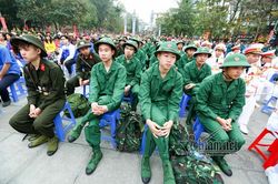 Tân binh sốt quá 7 ngày không được nhập ngũ