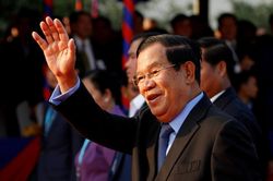 Thủ tướng Campuchia Hun Sen thăm Trung Quốc