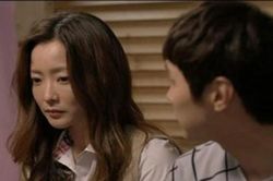 Mải mê ngoại tình đến 1 ngày nằm cạnh thì vợ cười khẩy: 'Anh có thế thôi à?' mới tỉnh ngộ và hối hận