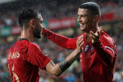 Ronaldo ngầm tác động trong vụ Bruno Fernandes đến MU