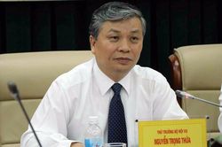 'Không nhất thiết cử thứ trưởng đi họp cho đẹp'