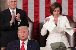 Thông điệp liên bang và mối bất hòa Trump-Pelosi