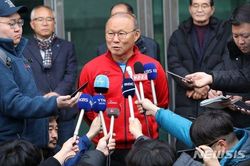 Thầy Park gặp 'sóng gió' tuyển Việt Nam 2020, không chỉ dịch Corona