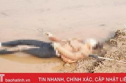 Trong lúc đánh cá, tá hỏa phát hiện thi thể nữ giới trên sông Lam