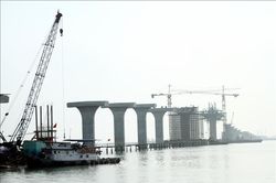 Đẩy nhanh tiến độ dự án cầu Cửa Hội