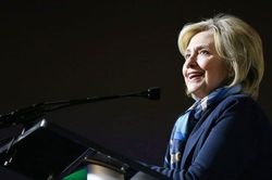 Bà Clinton chỉ trích đảng Cộng hòa tại Thượng viện vì để ông Trump được tha bổng