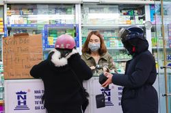 Tăng giá khẩu trang khi có dịch virus corona là đúng hay sai?