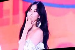 Nữ hoàng sexy Kpop nhảy theo ca khúc 'Truyền thái y' của Ngô Kiến Huy