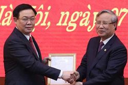 Phó Thủ tướng Chính phủ Vương Đình Huệ làm Bí thư Thành ủy Hà Nội