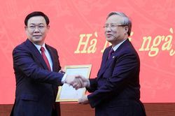 Phó Thủ tướng Vương Đình Huệ làm Bí thư Thành ủy Hà Nội