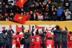 Nữ Việt Nam tranh vé Olympic 2020: Vừa 'chiến' vừa... cầu may!