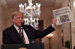 Tổng thống Donald Trump tuyên bố đã vượt qua được 'địa ngục'