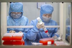 Hong Kong chế tạo thành công thiết bị giúp phát hiện virus corona: Độ chính xác cao, chỉ chờ trong 40 phút