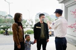 Trung tâm thương mại Vincom chủ động phòng chống dịch Corona