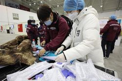 Trung Quốc thêm 2.656 người nhiễm virus corona mới, 89 người chết