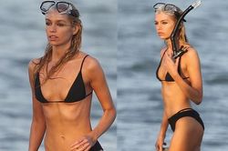 Thả dáng với bikini bé xíu, Stella Maxwell khiến fans lo lắng vì gầy 'trơ xương'